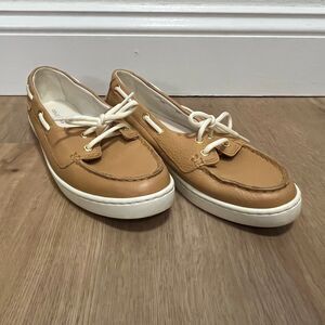 Cole Haan Women’s Tan Leather Boat Shoe Sneakers Size 8B Casual Nautical Comfort